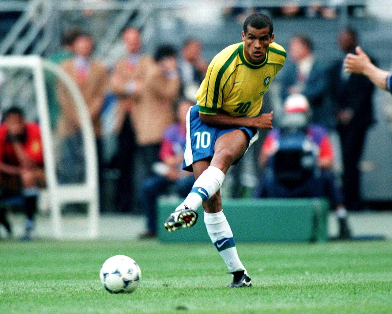 技体育中 技体育中