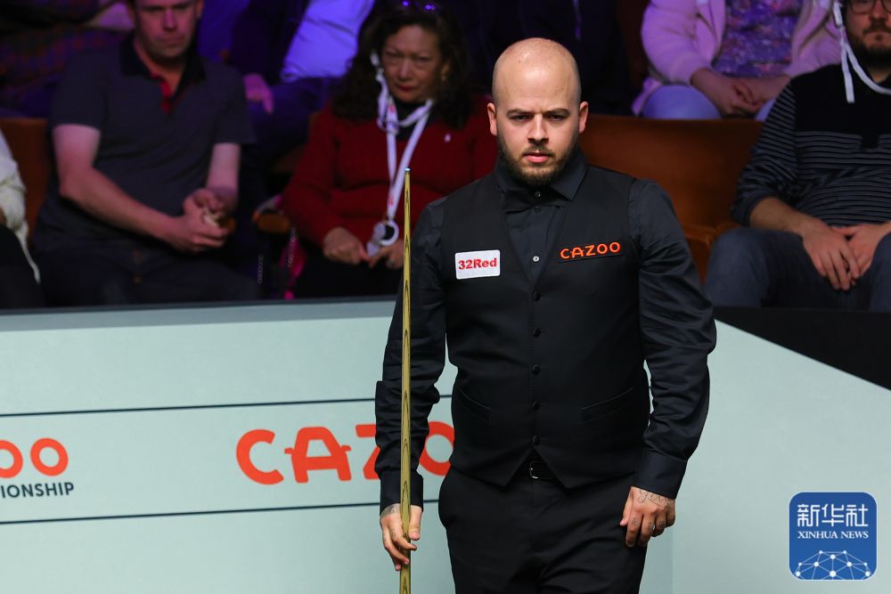 对她的批评 对她的批评