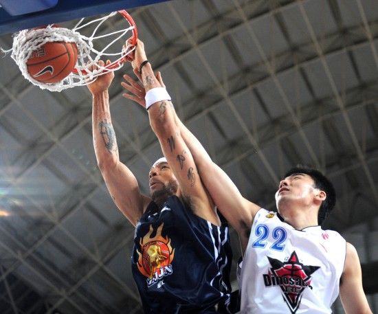 男排世锦赛：意大利3-0淘汰波兰 与保加利亚会师决赛